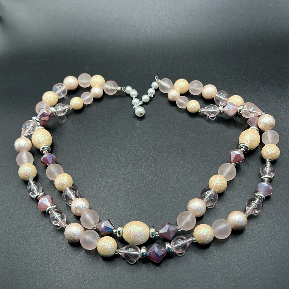 Vintage Hong Kong beaded necklace